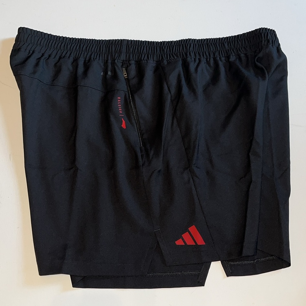 NC State Wolfpack Shorts Mens 3XL Black Red Adidas Aeroready zip Pockets $65 - Picture 9 of 13